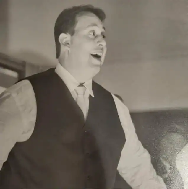 Dr. Marcelo Saldanha
